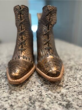New Freebird Jameson Metallic Rose Gold Croc-Embossed Ankle Boots
